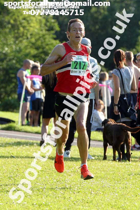 Sunderland Veterans 5k, Sunderland 5k Road Race, Silksworth, Sunderland. Photo: David T. Hewitson/Sports for All Pics